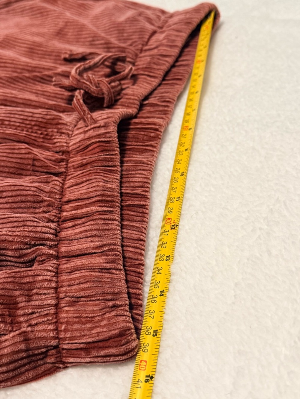 American Eagle Outfitters Stretch Corduroy Pants in Rusty Rose Size M - Picture 11 of 12